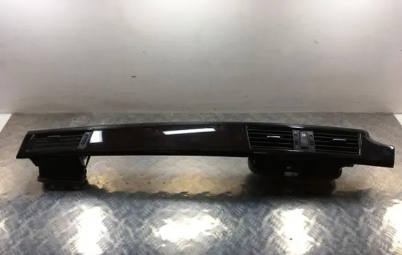 BMW 5 E60 E61 Dash center air vent grill 64226910732 6910734O