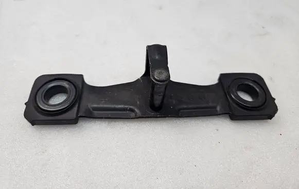 Volkswagen ID. Buzz Loading door lock loop/hook striker 8V0827507K