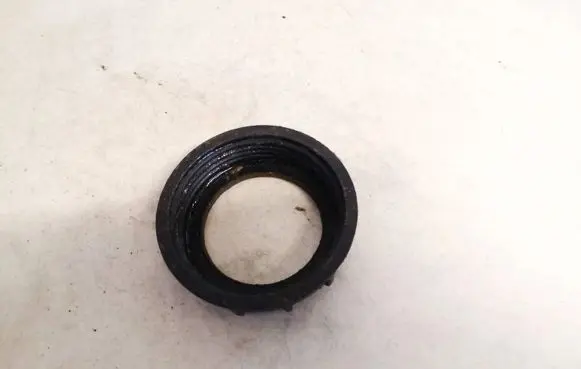 Volkswagen PASSAT B4 In tank fuel pump screw locking ring/nut 
