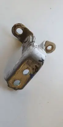 Toyota Avensis T270 Front door upper hinge