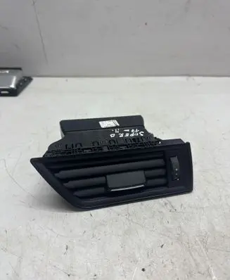 Skoda Superb B8 (3V) Dashboard air vent grill cover trim 3V0819702B 20092016 9088