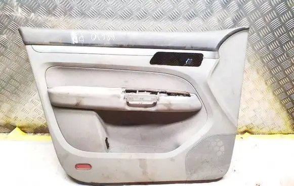Volkswagen Touran I Front door card panel trim