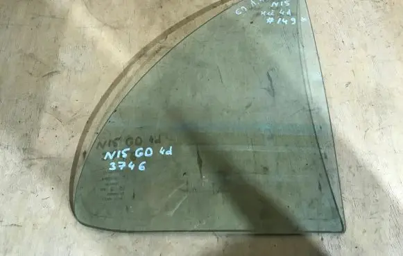 Nissan Almera Rear vent window glass AS2 rear-right