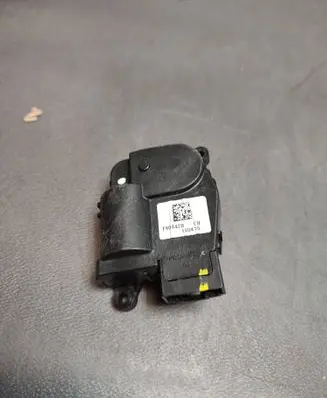 Tesla Model 3 Highland Air flap motor/actuator T90442B