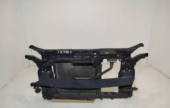 Hyundai Tucson IV NX4 Front piece kit 
