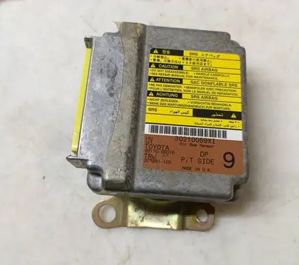 Toyota Yaris Airbag control unit/module 891700D010 30210059X1 201881103