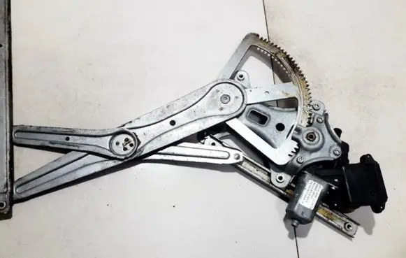 Toyota Corolla Verso AR10 Sliding door window regulator with motor