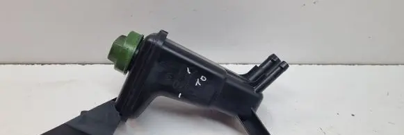 Skoda Superb B5 (3U) Power steering fluid tank/reservoir 3B0422371