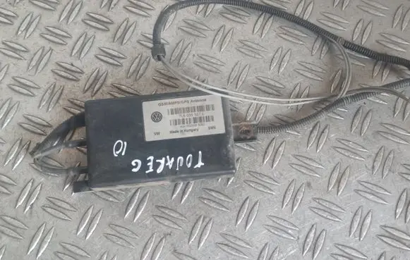 Volkswagen Touareg I Antenna control unit 7L6035507L 5020093282
