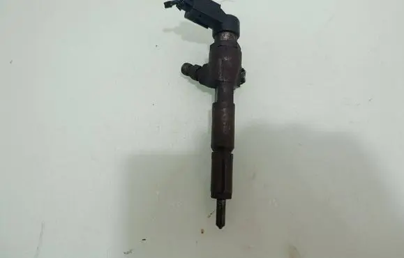 Ford Mondeo MK IV Fuel injector 4M5Q9F593AD