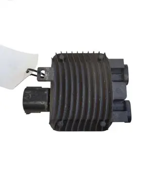 Volvo V70 Coolant fan relay 940009402