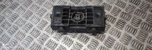 Mercedes-Benz CLS C218 X218 Jacking socket point A2046900009