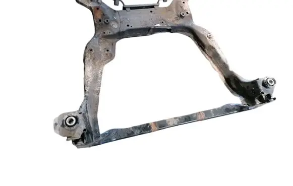 Volvo XC70 Front subframe G9N5000T033A