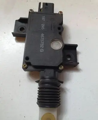 Chrysler Voyager Central locking motor 4675782G 197245