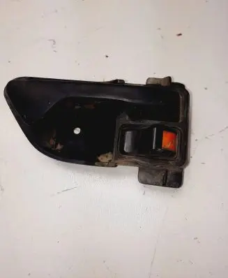 Ford Sierra Front door interior handle 87BBA22601AA 42223