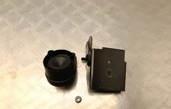 Volvo XC40 Alarm system siren 32389330
