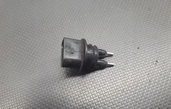 Volkswagen PASSAT B6 Steering rack control module 