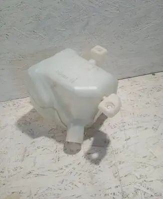 Tesla Model X Windshield washer fluid reservoir/tank 105676700