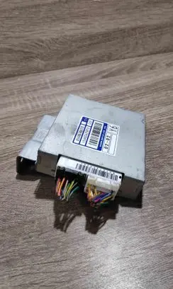 KIA Sorento Gearbox control unit/module 954404A713