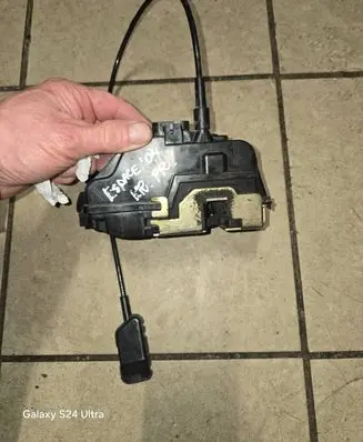 Renault Espace - Grand espace IV Front door lock 017972Z98 GTT202
