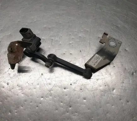 Ford Focus Headlight/headlamp level sensor 