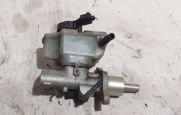 Skoda Octavia Mk2 (1Z) Master brake cylinder 1K1611301C