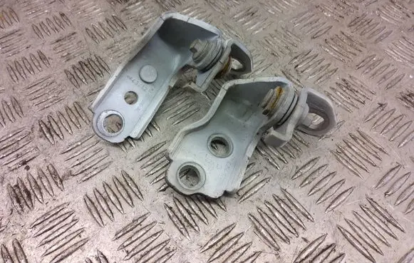 Ford Kuga II Front door hinge set CJ54S22810AC