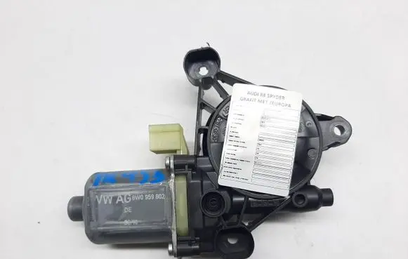 Audi Q5 SQ5 Front door window regulator motor 8W0959802