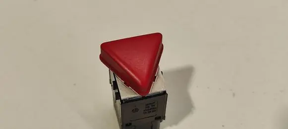 Volkswagen Golf V Hazard light switch 1T0953509