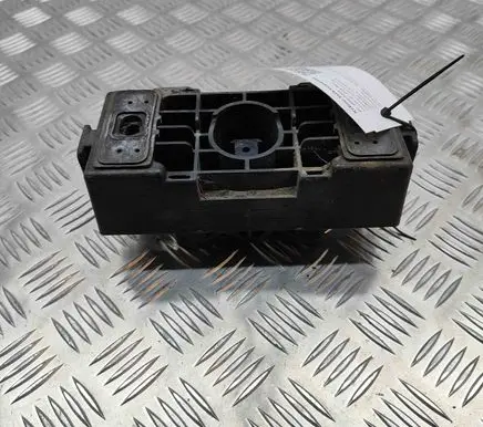 Mercedes-Benz GL X166 Jacking socket point A2046900009 A2046920028