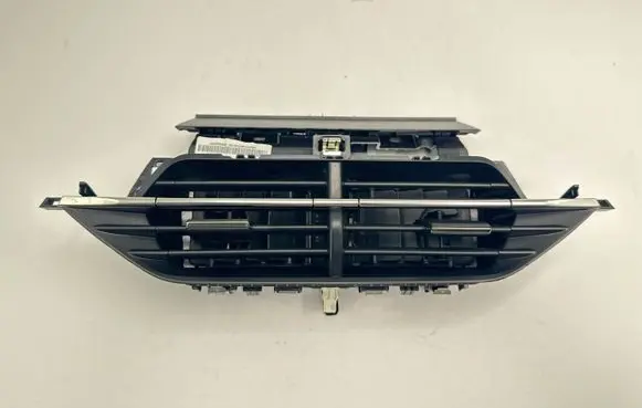 Peugeot 2008 II Dash center air vent grill 2251107HDX