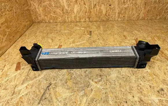 Mini One - Cooper F56 F55 Intercooler radiator 7617597