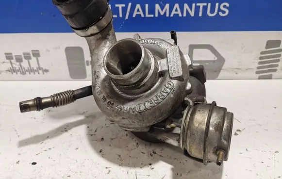 Audi A4 S4 B7 8E 8H Turbo 059145701S