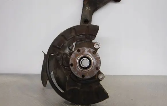 Volkswagen Phaeton Front wheel hub spindle knuckle 3D0407257E
