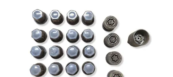 Volvo C30 Nuts/bolts 