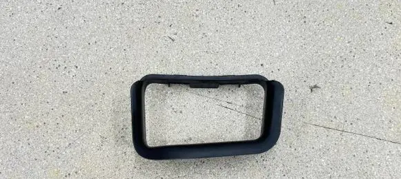 BMW M6 Air intake duct part 7843297 13717843297