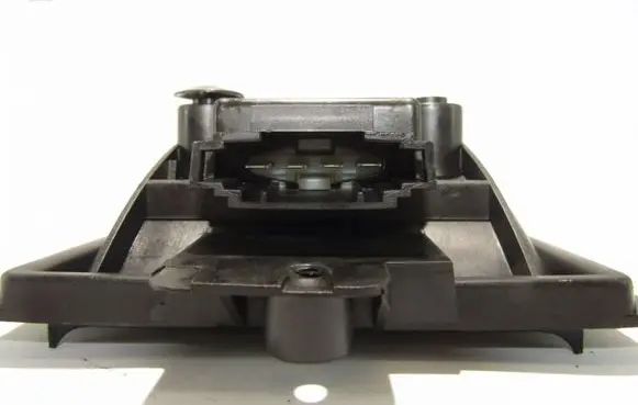 Volkswagen Golf IV Heater blower fan relay 
