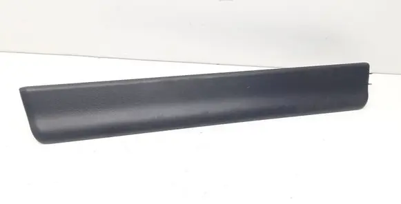Front sill trim cover