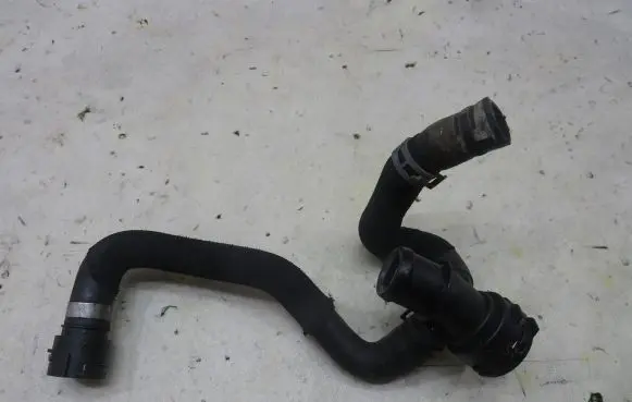 Audi A4 S4 B8 8K Engine coolant pipe/hose 4F0122293A