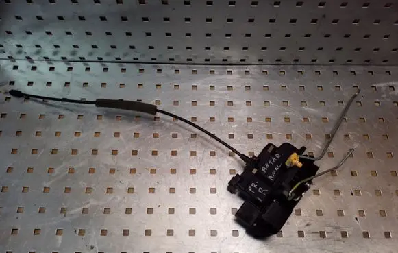 Opel Antara Front door lock