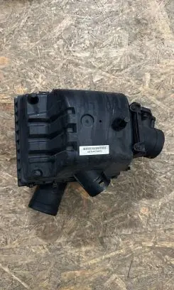 BMW i8 Air filter box AD7640728076