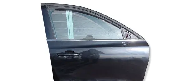 Ford Focus Front door JX7B17682WC