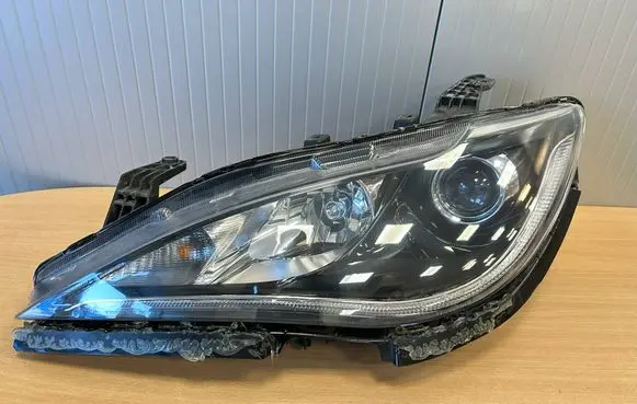 Chrysler Pacifica Headlight/headlamp 68228947AC 68228947AB 68228947AD