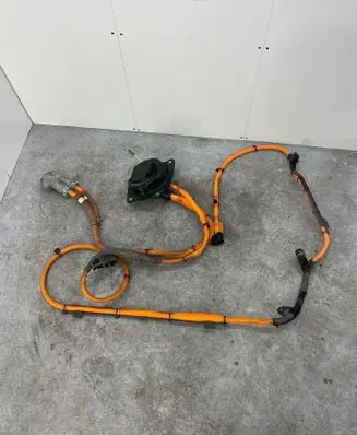 BMW iX1 Electric car charge socket 767005900A EG04094784 5014461915
