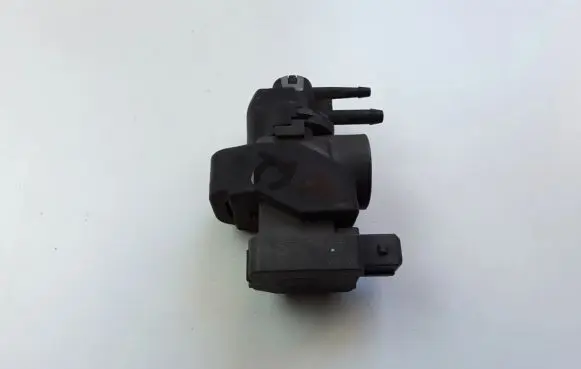 Renault Kangoo II Turbo solenoid valve 149568021R