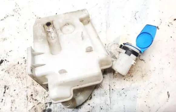 Volkswagen Golf V Windshield washer fluid reservoir/tank 1K0955453Q