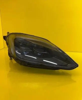 Porsche Cayenne (9Y0 9Y3) Headlight/headlamp 9Y0941060M