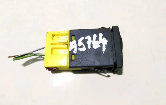 Audi A4 S4 B5 8D Fog light switch 4d0941563