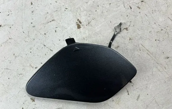 BMW X1 F48 F49 Front tow hook cap/cover 7446793
