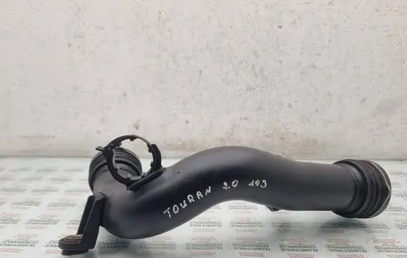 Volkswagen Touran I Intercooler hose/pipe 1K0145770D 1K0145762AD